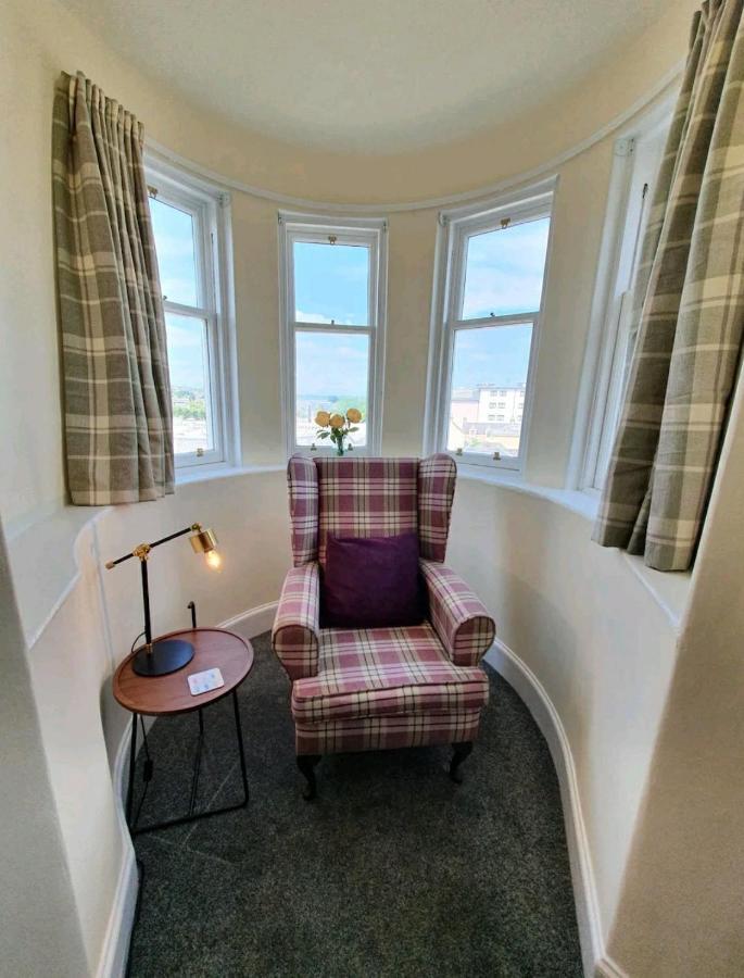 Highland Historical Home In Inverness City Centre ภายนอก รูปภาพ
