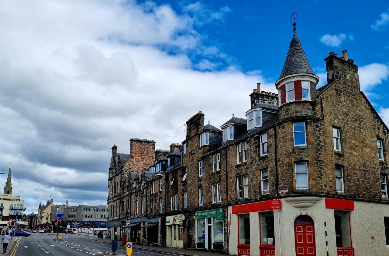 Highland Historical Home In Inverness City Centre ภายนอก รูปภาพ